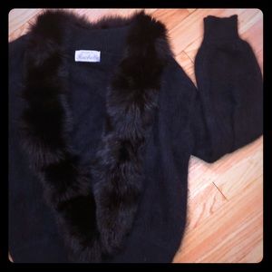 Vintage lambswool sweater with fur trim